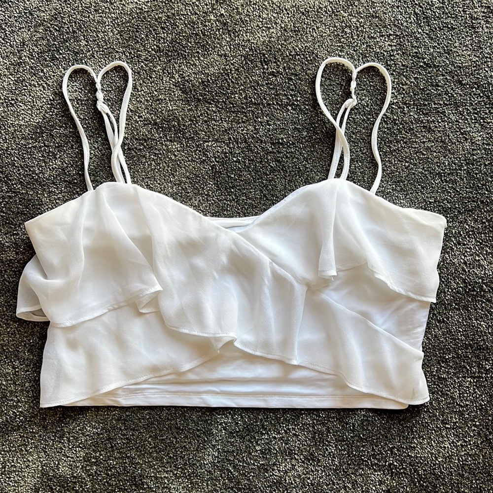 Women’s Bebe Crop Tank - L